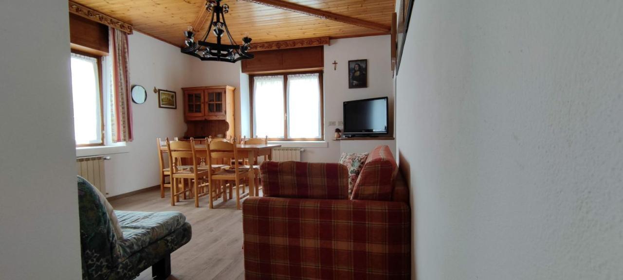 Gavia Cottage Ponte Di Legno Buitenkant foto